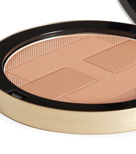 hermes healthy glow mineral powder|Hermes bronzer mineral powder.